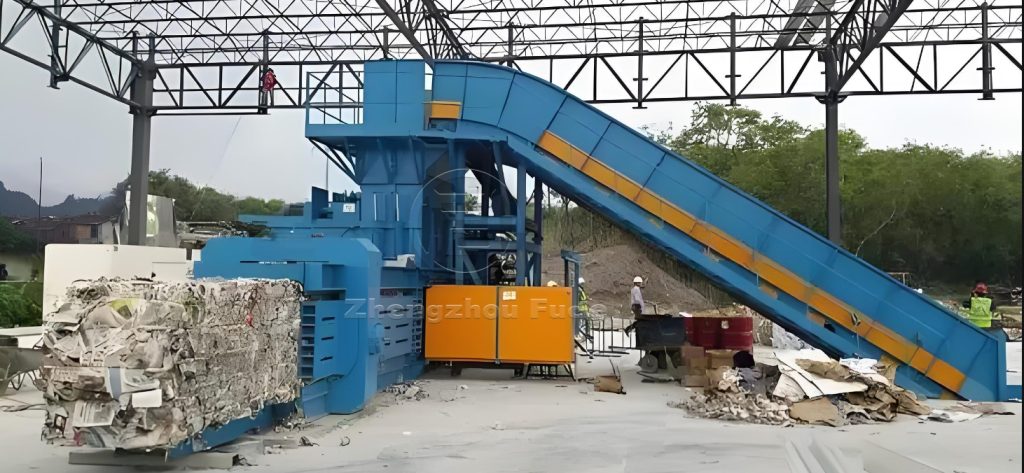 Horizontal waste paper packaging machine