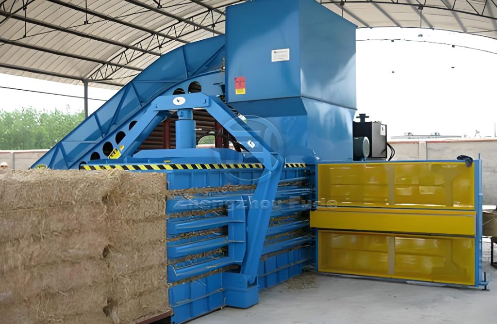 Horizontal waste paper packaging machine